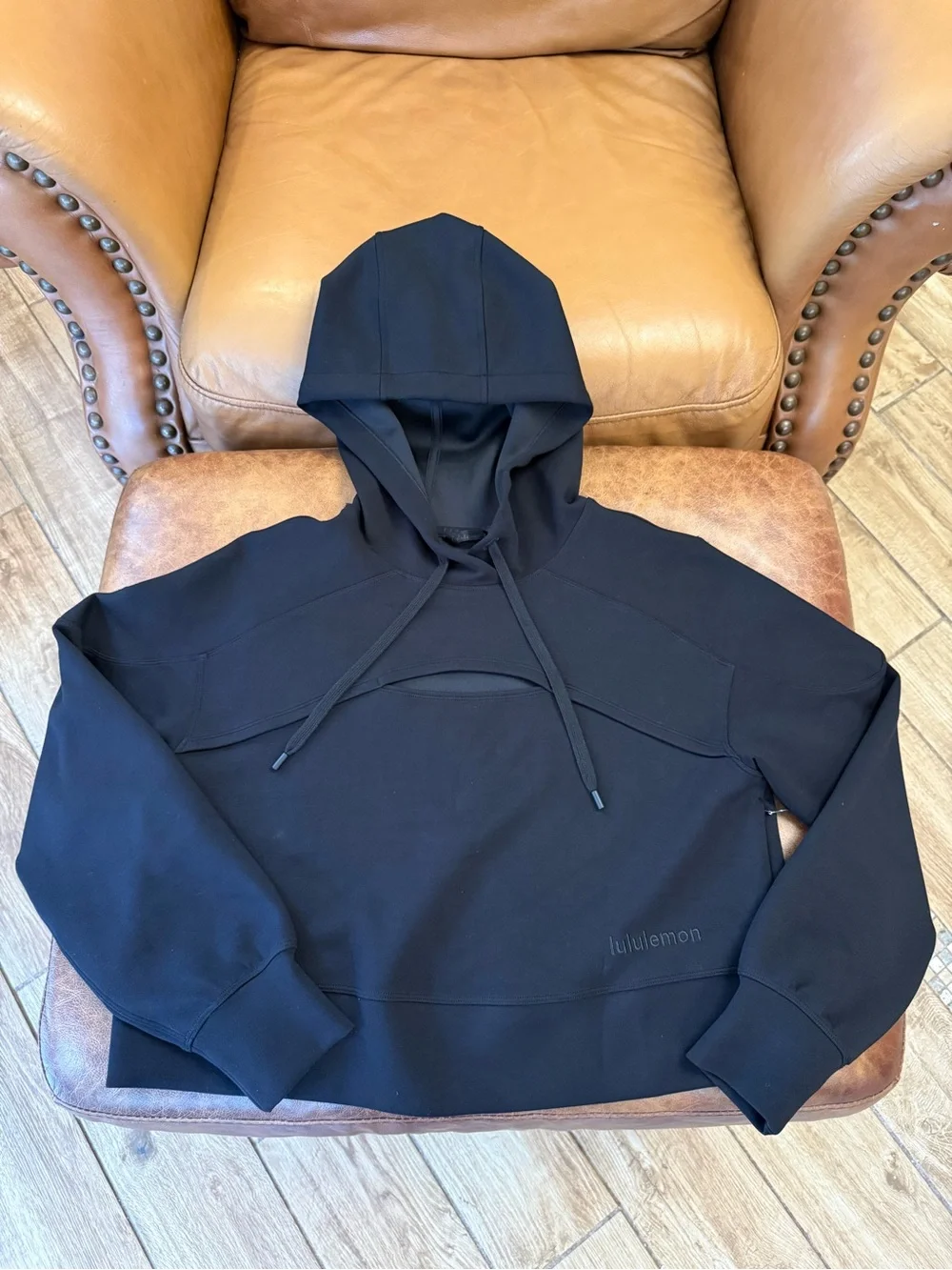 Lululemon Get Centred Crop Pullover Hoodie Sz 6 Black Modal Waist Length 739